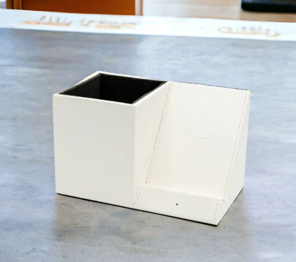 Настольный органайзер Elegans c беспроводной зарядкой / Подставка для письменных приборов с беспроводной зарядкой